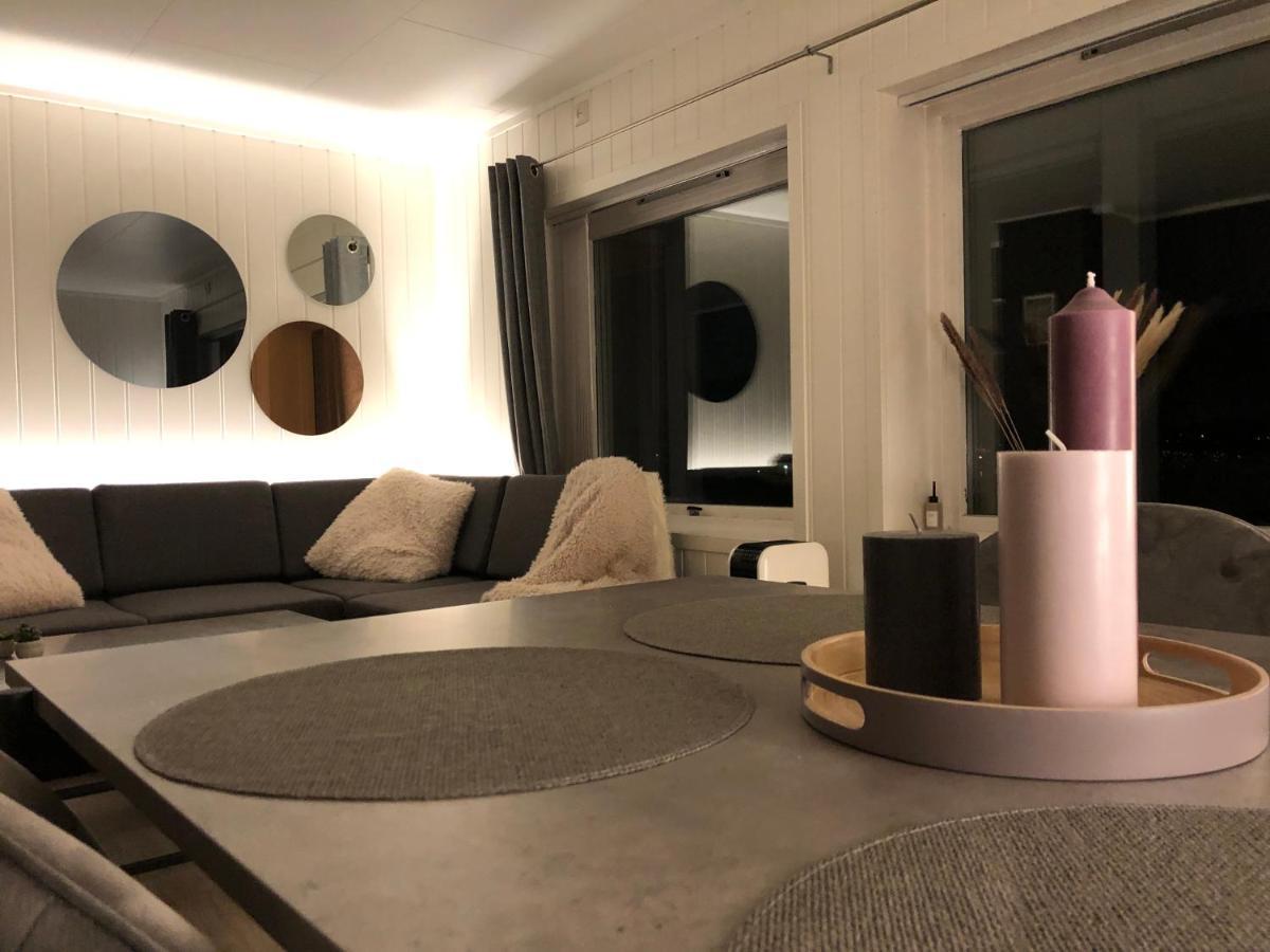 Moderne Og Trivelig Leilighet, Med Unik Utsikt Tromso Exterior photo