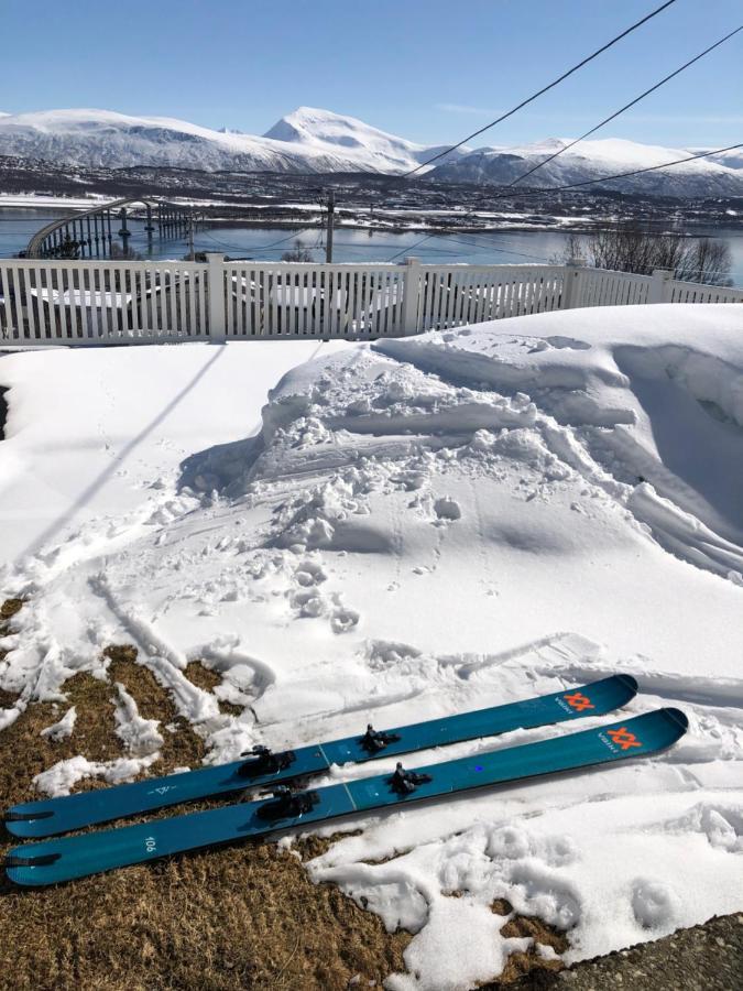 Moderne Og Trivelig Leilighet, Med Unik Utsikt Tromso Exterior photo
